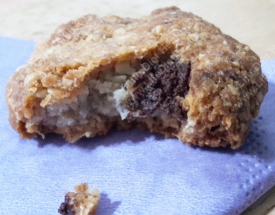 Soft crumbly choc chunk cookie