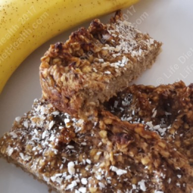 Breakfast bars & bananas, the perfect start!